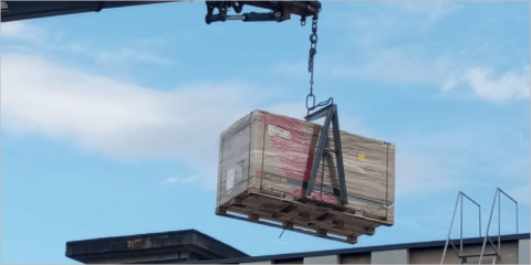 Comienza la instalación de paneles solares en el edificio de la Policía Portuaria en el Puerto de Tarragona