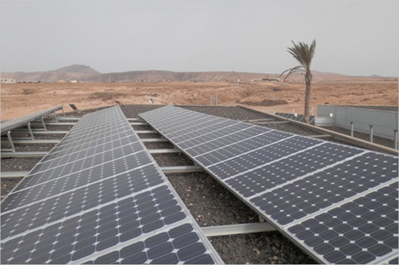 Instalación fotovoltaica en Fuerteventura.