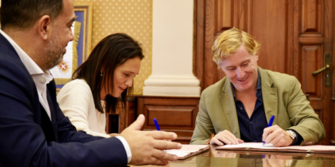 Acuerdo entre el Ayuntamiento de Badajoz y Agenex para la promoción de comunidades energéticas