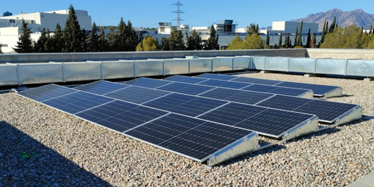 Planta fotovoltaica del Hospital Sagrat Cor.