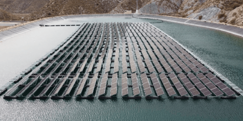 Nueva planta fotovoltaica flotante en la balsa de Abellán para los regantes de Cuevas del Almanzora