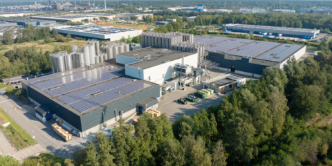 La planta fotovoltaica de la fábrica de SABIC en Genk impulsa los paneles solares ligeros y reciclables en el sector industrial