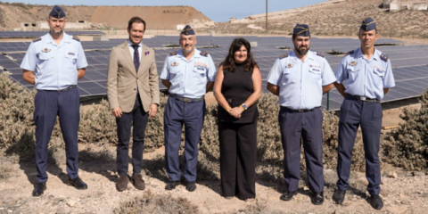 La Base Aérea de Gando en Gran Canaria inaugura una planta solar fotovoltaica con baterías