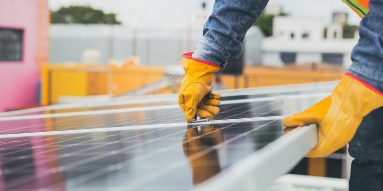 Navarra aprueba ayudas para fomentar las energías renovables en el sector industrial y residencial