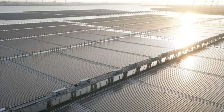 Planta solar marina flotante en Taiwán.