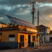 Cuba destina paneles solares donados por China a telecomunicaciones mientras persisten apagones prolongados